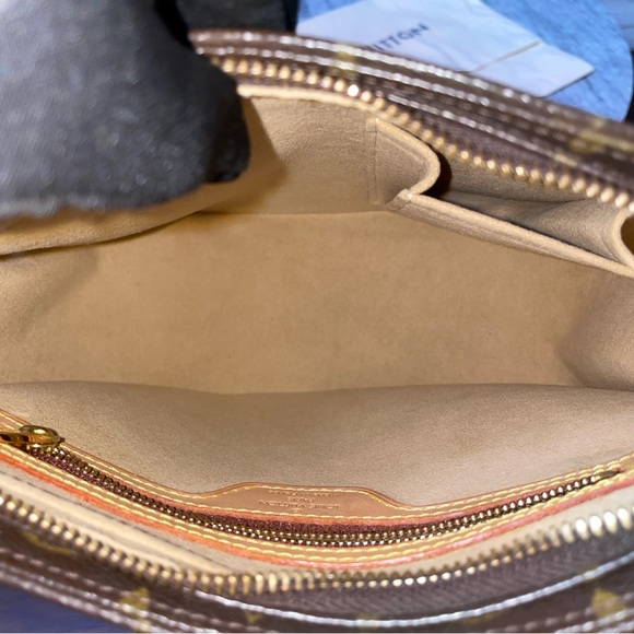 Louis Vuitton Monogram Looping MM - Picture 11 of 13